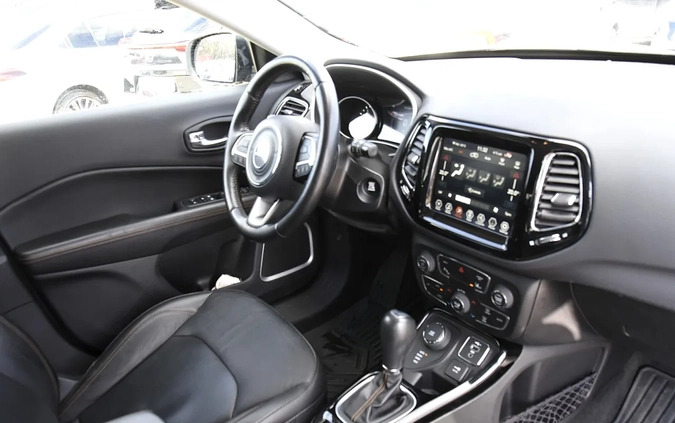 Jeep Compass cena 89700 przebieg: 93176, rok produkcji 2020 z Mieroszów małe 379